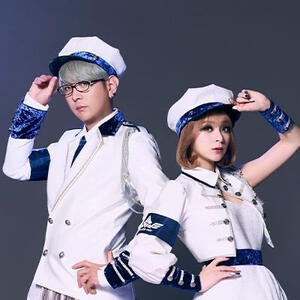 GARNiDELiA